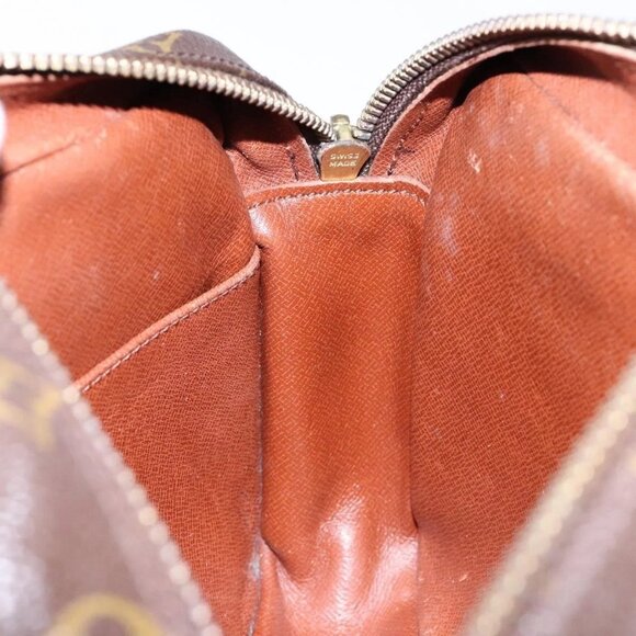 LOUIS VUITTON Monogram Compiegne 23 Clutch Bag - Picture 13 of 16